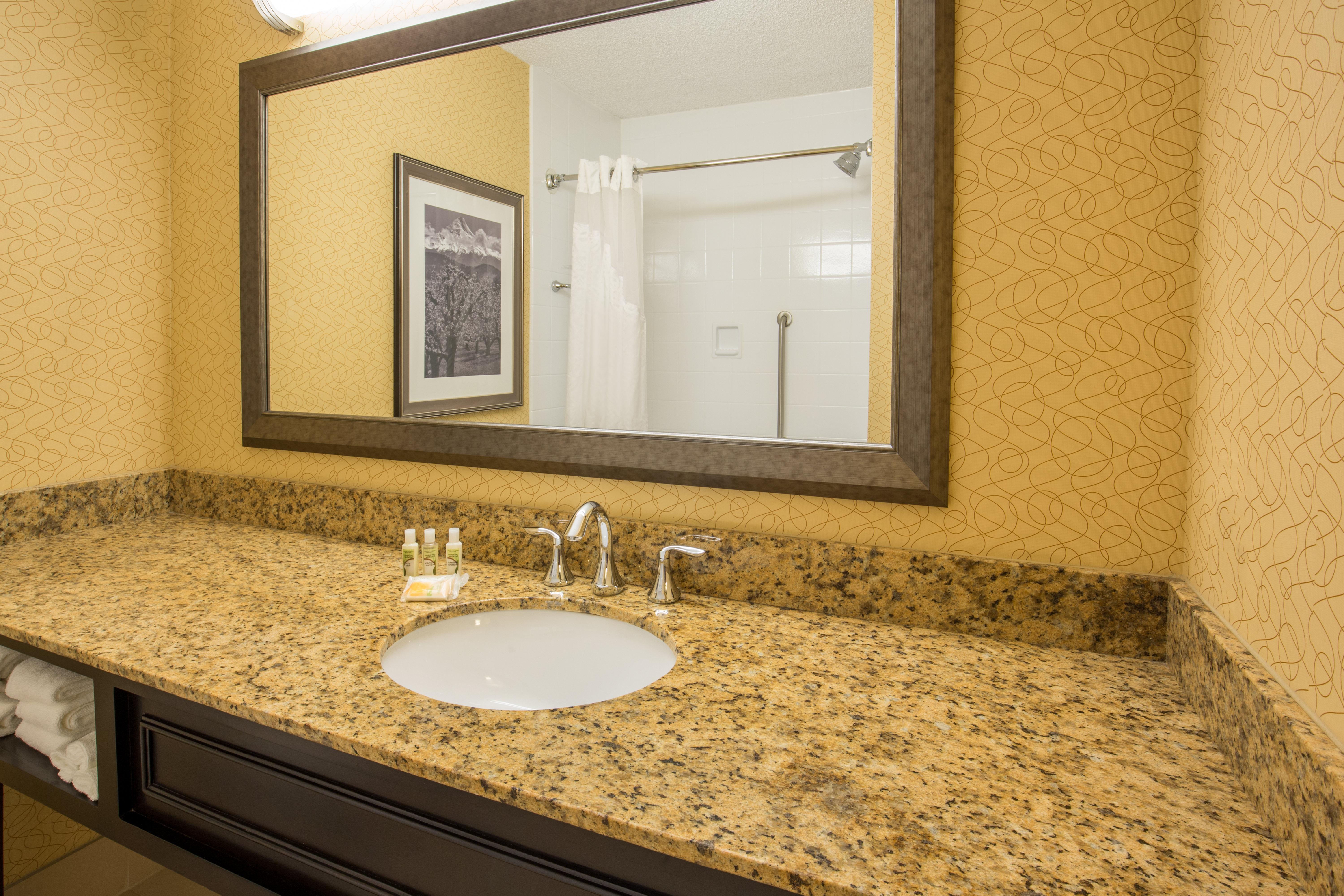 Holiday Inn Portland-Airport I-205 By Ihg Екстериор снимка