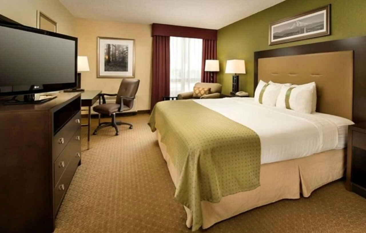 Holiday Inn Portland-Airport I-205 By Ihg Екстериор снимка